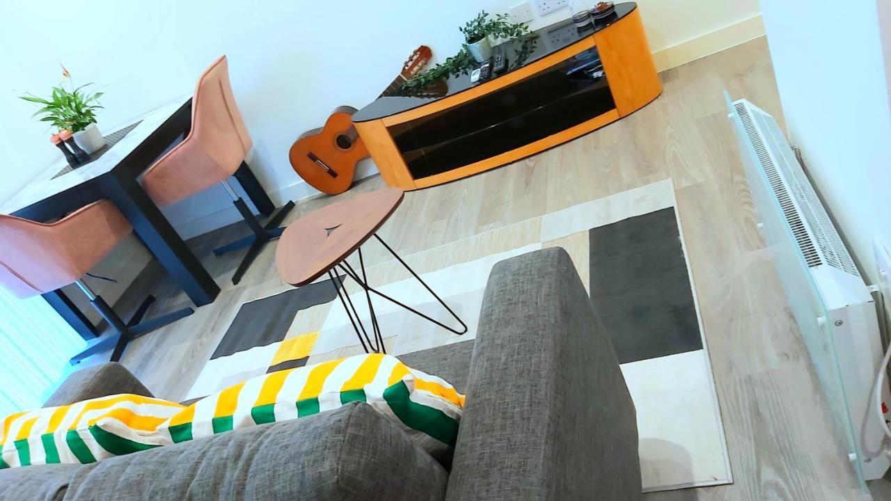 Great Studio Apartments - Netflix, Wifi, Digital Tv 谢菲尔德 外观 照片