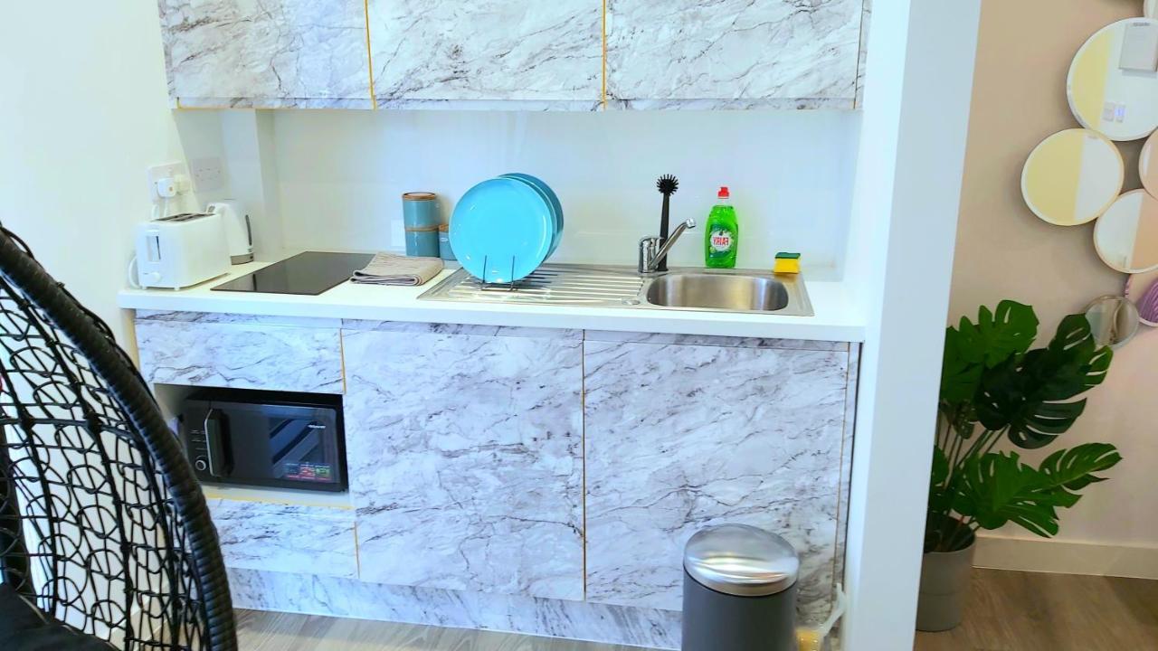 Great Studio Apartments - Netflix, Wifi, Digital Tv 谢菲尔德 外观 照片