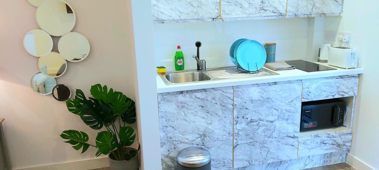 Great Studio Apartments - Netflix, Wifi, Digital Tv 谢菲尔德 外观 照片